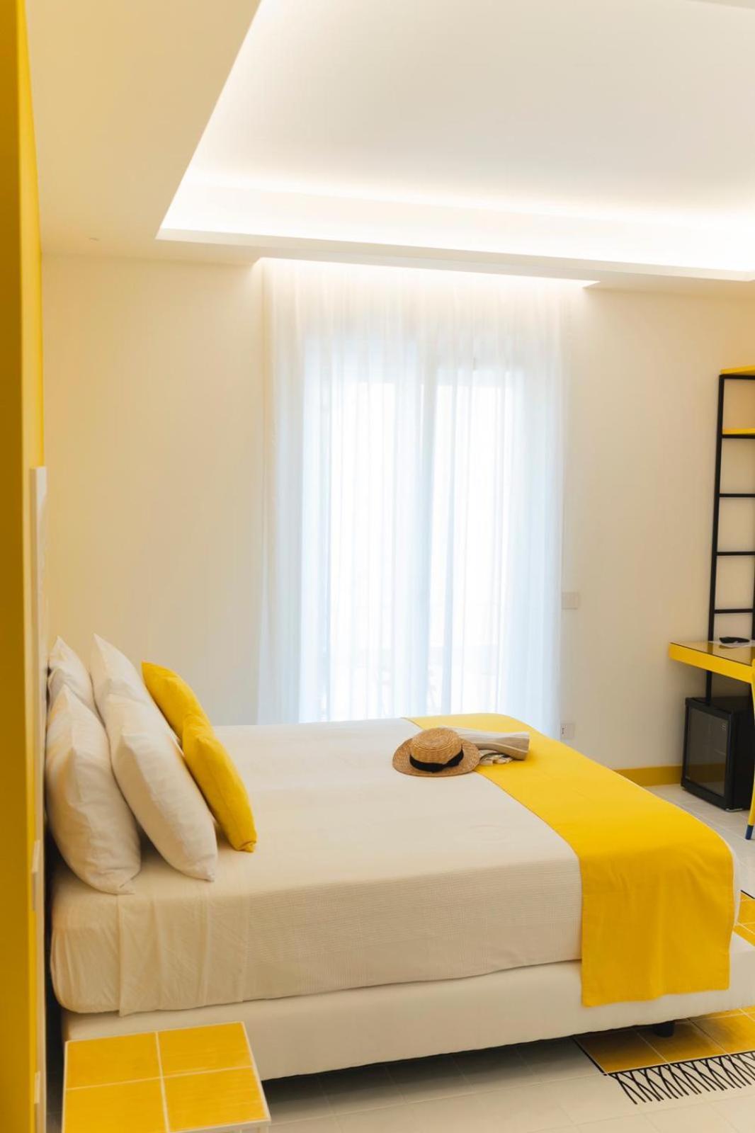 Casa Di Napoli - Sorrento Bed & Breakfast ภายนอก รูปภาพ