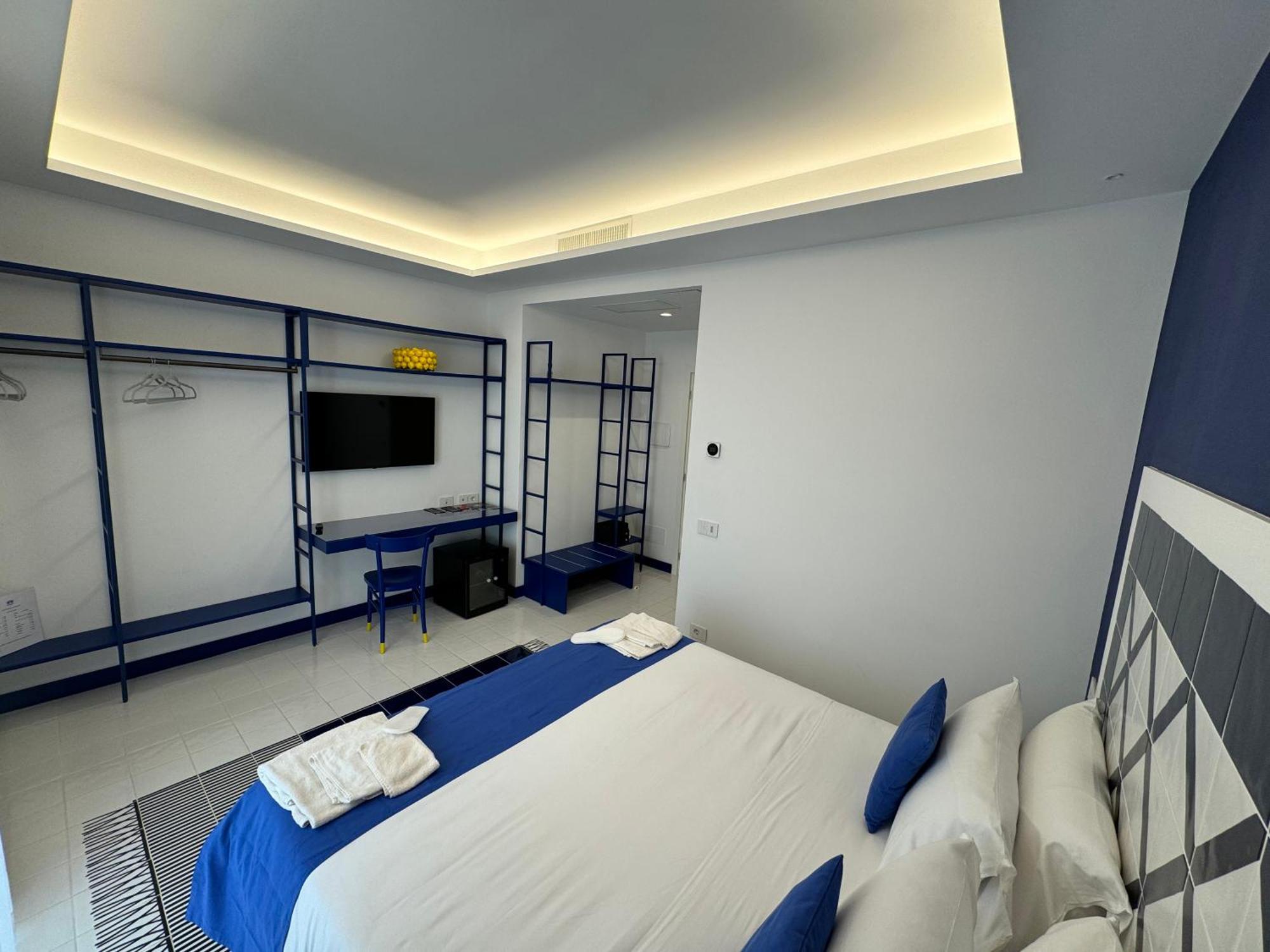 Casa Di Napoli - Sorrento Bed & Breakfast ภายนอก รูปภาพ